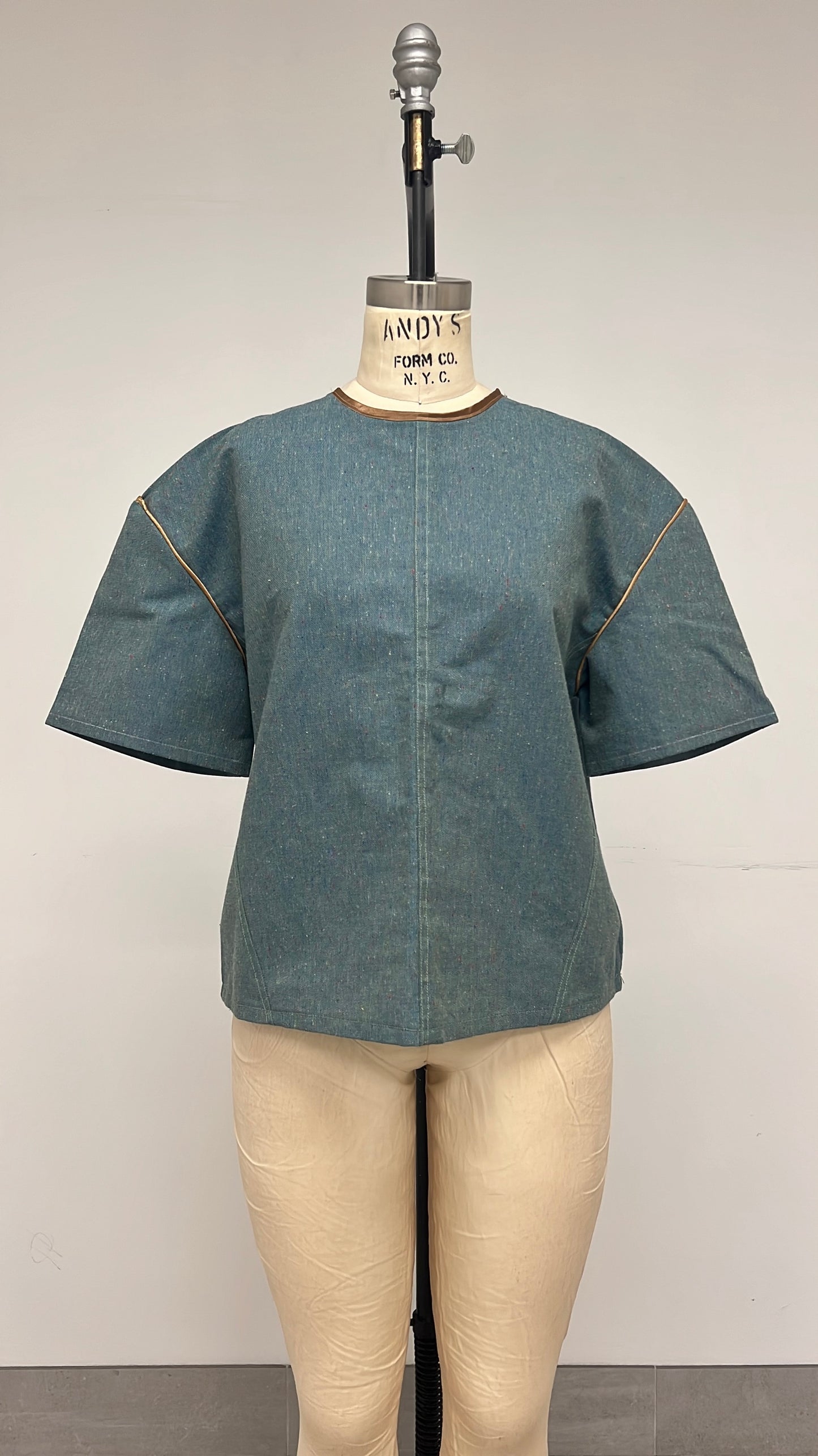 COLD SHOULDER